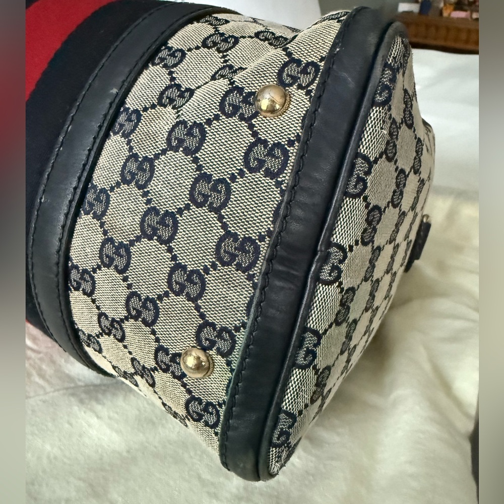 Gucci Blue and Red Striped Boston Bag - Picture 7 of 17